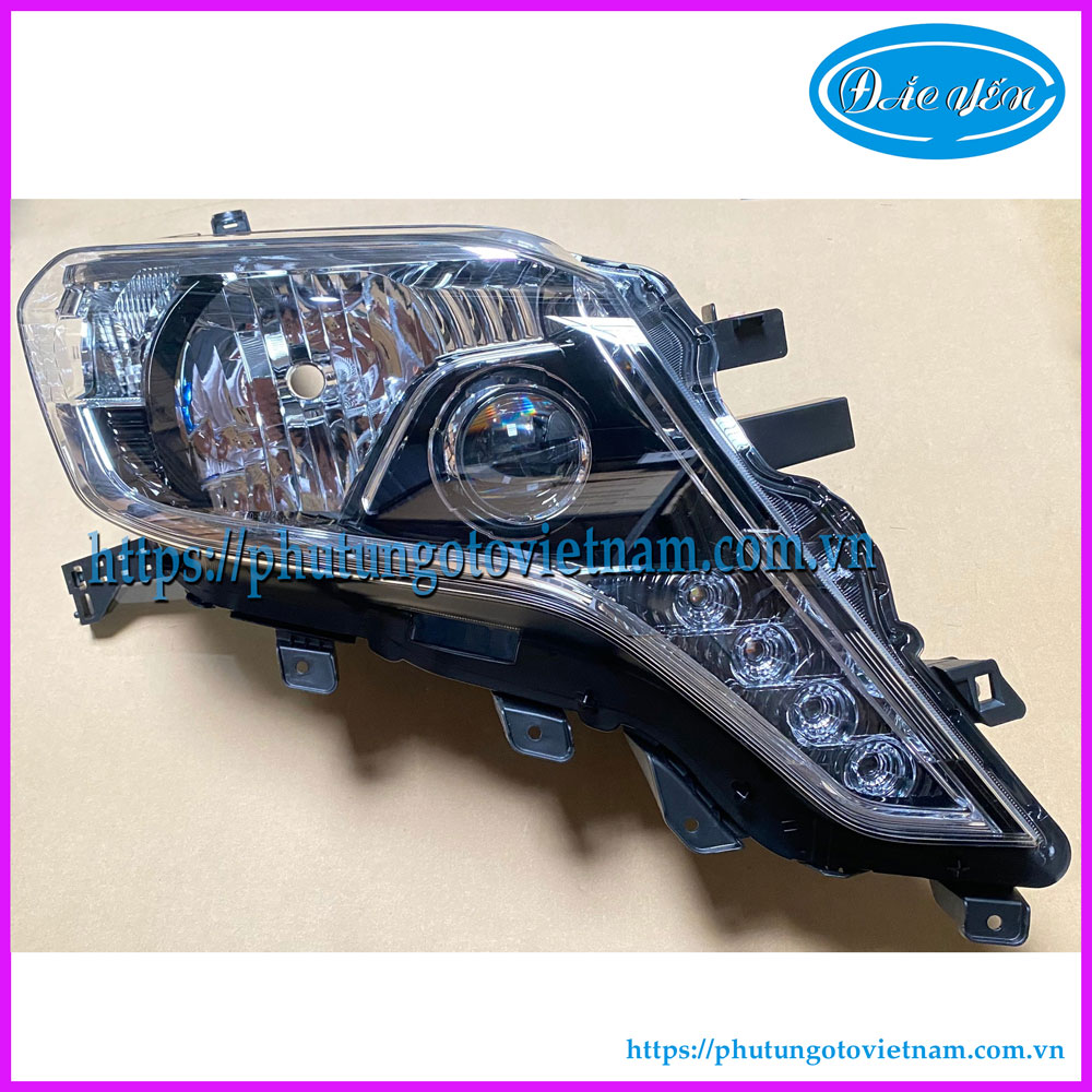Đèn Pha Prado 2015