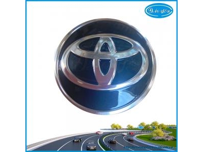 Lô Gô Mâm Xe Toyota Veloz 2022