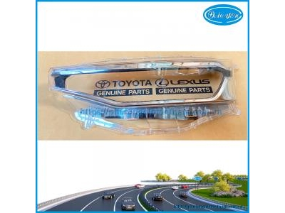 Mặt Đèn Pha Avanza 2022 8110A-BZ090, 8110B-BZ090