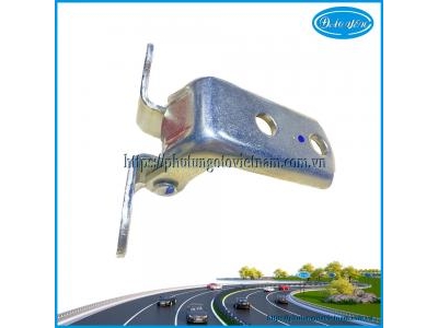 Bản Lề Dưới Cửa Sau Innova 2021