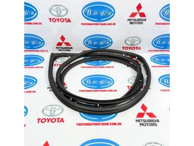 Ron Cánh Cửa Sau Mitsubishi Attrage 2021 5755A279, 5755A280