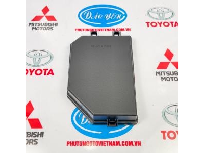 Nắp Trên Corolla Cross 2020 82662-0A030