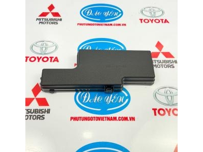 Nắp Trên Toyota Fortuner 2017 82662-0K400