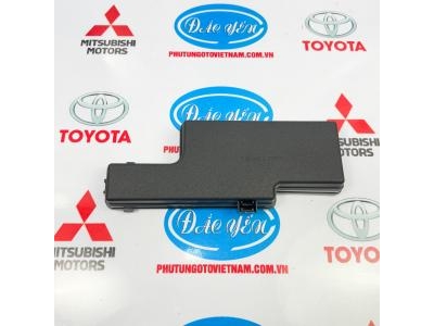 Nắp Trên Toyota Fortuner 2018 82662-0K430