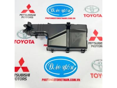Đế Dưới Toyota Innova 2008 82663-0K010