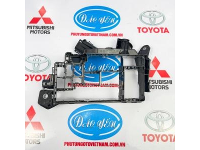 Hộp Thân Giữa Toyota Altis 2022 82666-12660