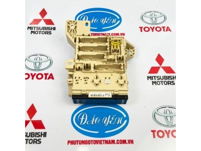 Hộp Cầu Chì Toyota Camry 2007 82730-33412