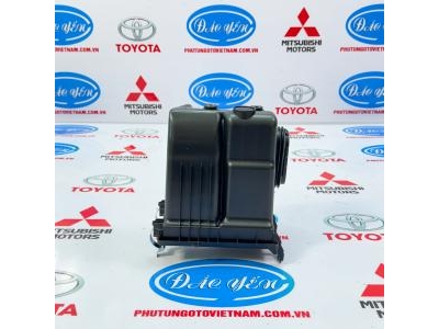 Đế Dưới Bầu Lọc Gió Corolla Cross 2021 17701-0T220