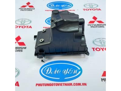 Đế Dưới Bầu Lọc Gió Corolla Cross 2020 V&G 17701-0T230