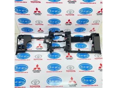 Taplo Mảnh Dưới Fortuner 2021 55303-KK040-C0