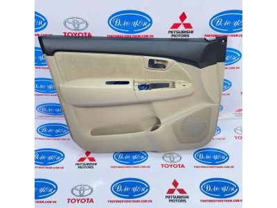 Tappi Cửa Trước Fortuner 2015 67620-0K690-E3, 67610-0K700-E3