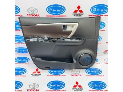 Tappi Cửa Trước Fortuner 2017 67620-0KB70-C6, 67610-0KB70-C6