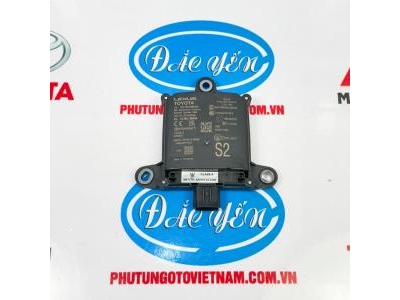 Hệ Thống Giám Sát Và Cảnh Báo Điểm Mù (BSM) Innova Cross 2023 88162-VT021