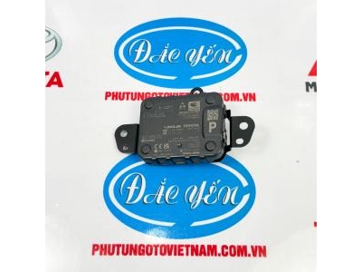 Cảm Biến Rada Innova Cross 2026 88210-48170