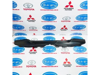 Nẹp Cốp Sau Veloz 2022 76811-BZ750