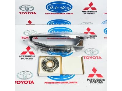 Mặt Đèn Pha Avanza 2022 8110A-BZ090, 8110B-BZ090