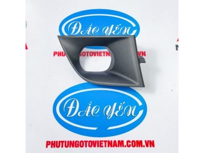 Ốp Đèn Gầm Trước Innova Cross 2023 81482-VT050, 81481-VT060