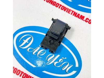 Công Tắc Bấm Kính Đơn Avanza 2022 84810-BZ130