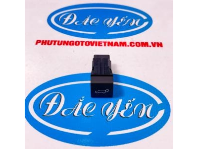 Công Tắc Mở Cốp Sau Innova Cross 2024 84966-VT010