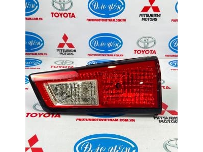 Đèn Cốp Innova 2021 81580-0K260, 81590-0K260