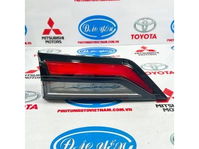 Đèn Cốp Yaris Cross 2023 81580-BZ400, 81590-BZ400