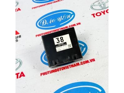 Hộp Điều Khiển Lạnh Hiace 2009 88650-26381