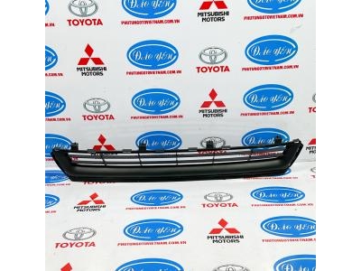 Lưới Cản Trước Fortuner 2012- 2015 53112-0K080