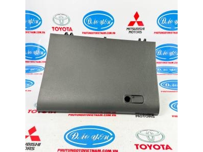 Nắp Cốp Phụ Taplo Bên Dưới Fortuner 2017 55550-KK070-C0