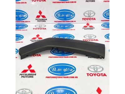 Ốp Cản Trước Hilux 2026 52103-0K180 52102-0K180