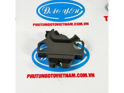Khóa Ngậm Cốp Sau Yaris 2021 64600-0D040