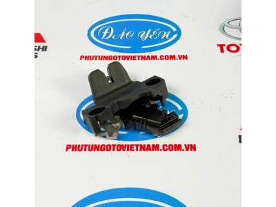 Khóa Ngậm Cốp Sau Altis 2018- 2023 64600-02080