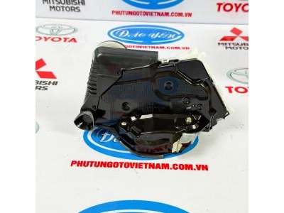 Khóa Ngậm Cửa Trước Vios 2023 69030-0D380, 69040-0D400