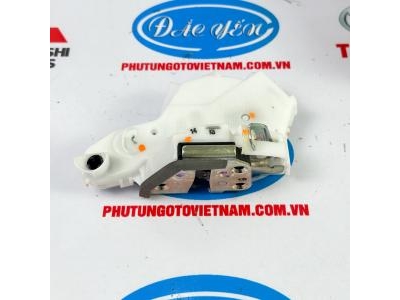 Khóa Ngậm Cửa Trước Innova 2008- 2011 69310-0K080, 69320-0K080