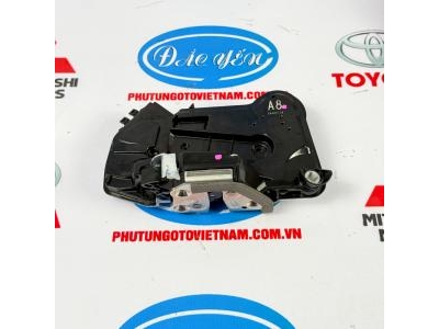 Khóa Ngậm Cửa Trước Hilux 2015 69030-02480, 69040-02450